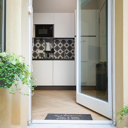 Sphera Bologna, Design Suite Under The Two Towers Экстерьер фото