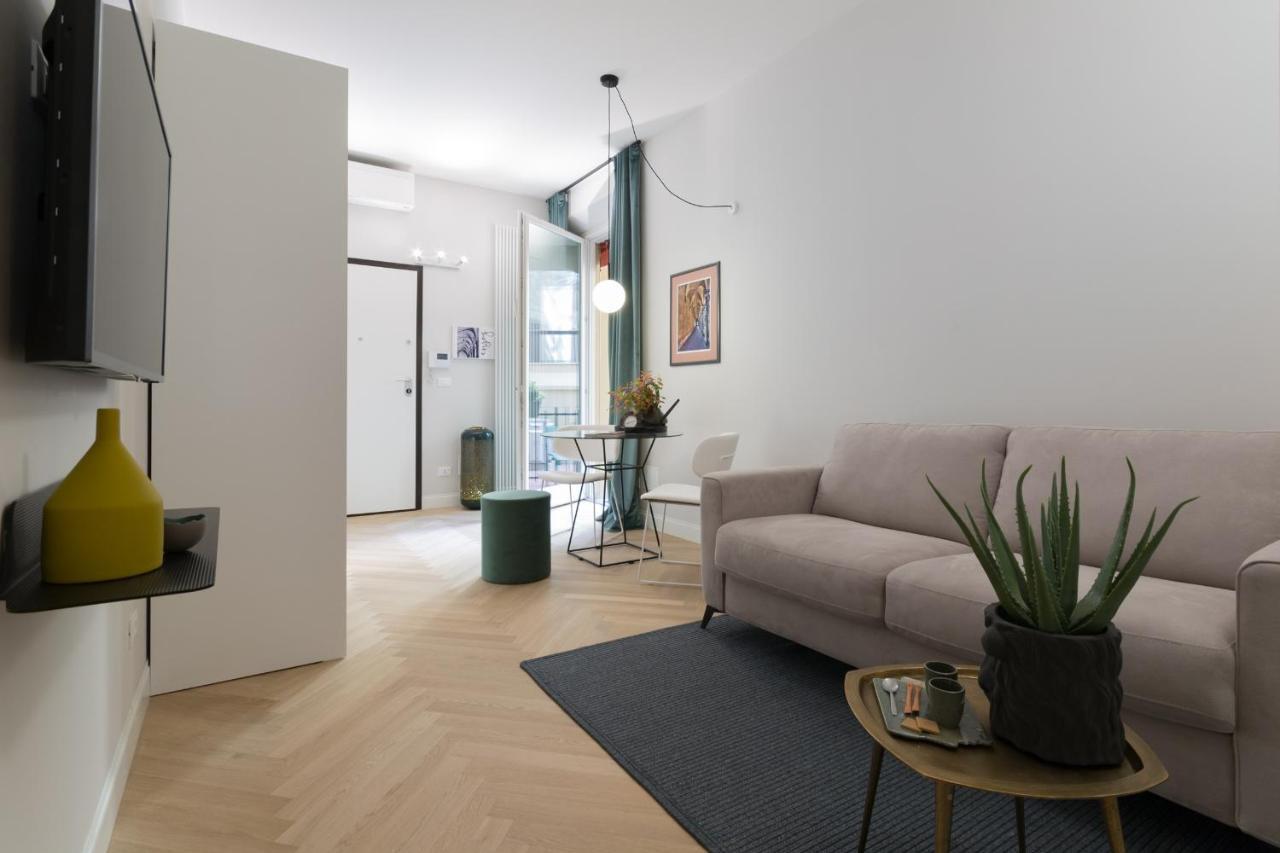 Sphera Bologna, Design Suite Under The Two Towers Экстерьер фото